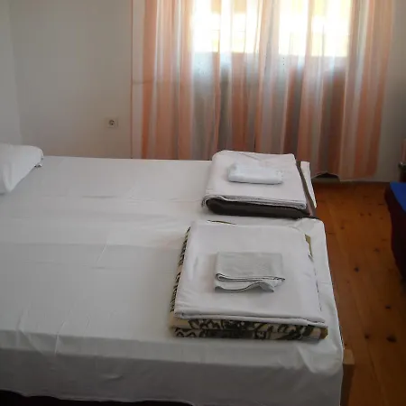 Motel Restaurant Good Luck